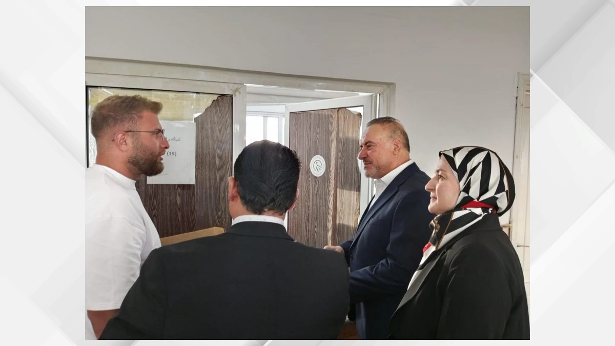جولة ميدانية لوزير المالية في مديرية اراضي شمال عمان لرفع كفاءة الخدمات