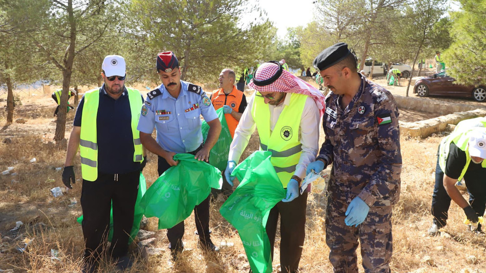 مبادرة شبابية برعاية الاوقاف تعيد الالق لمحمية ضانا الطبيعية