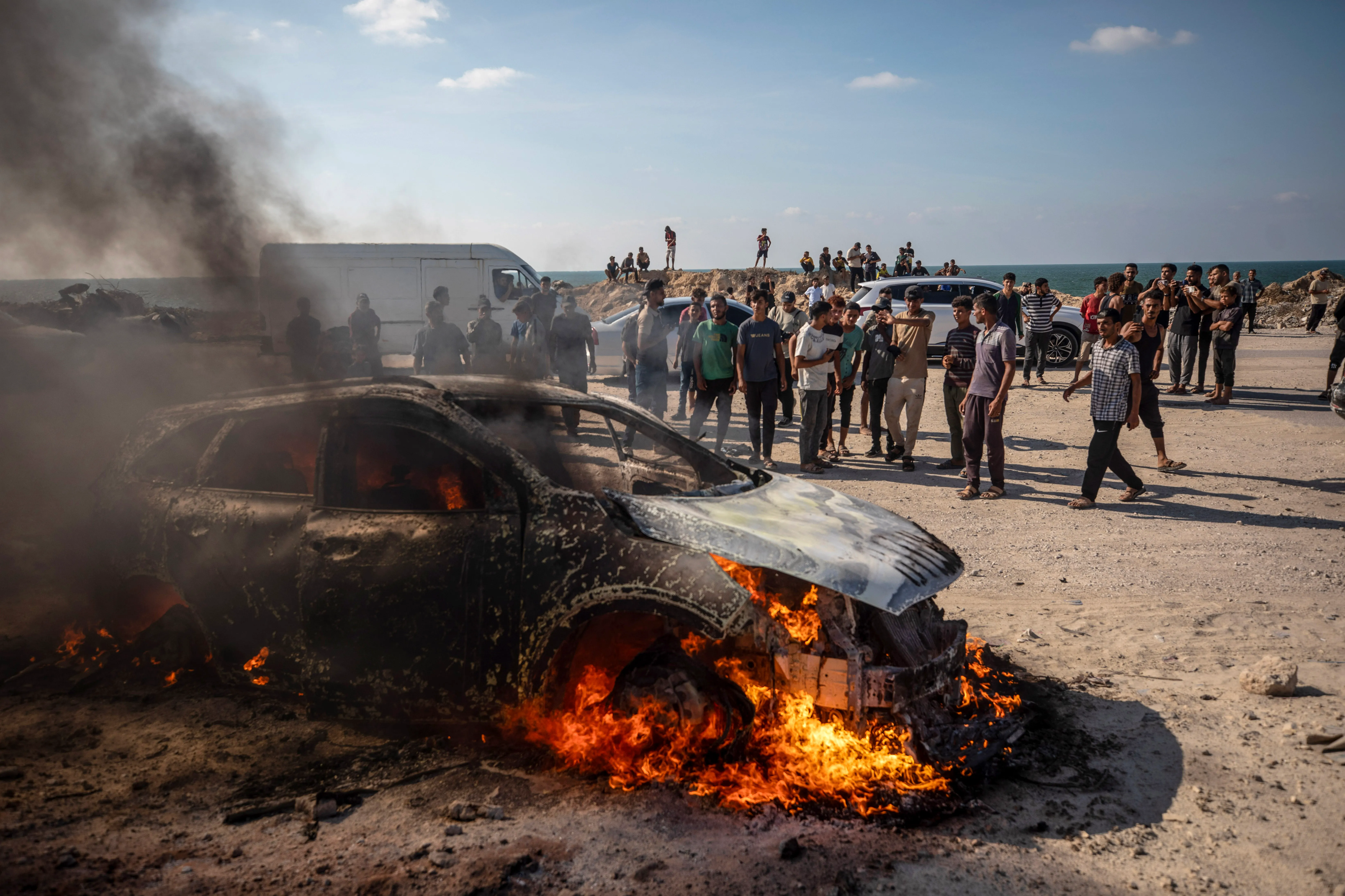 مقتل جنديين اسرائيليين في غزة وتصاعد التوتر حول اتفاق وقف اطلاق النار