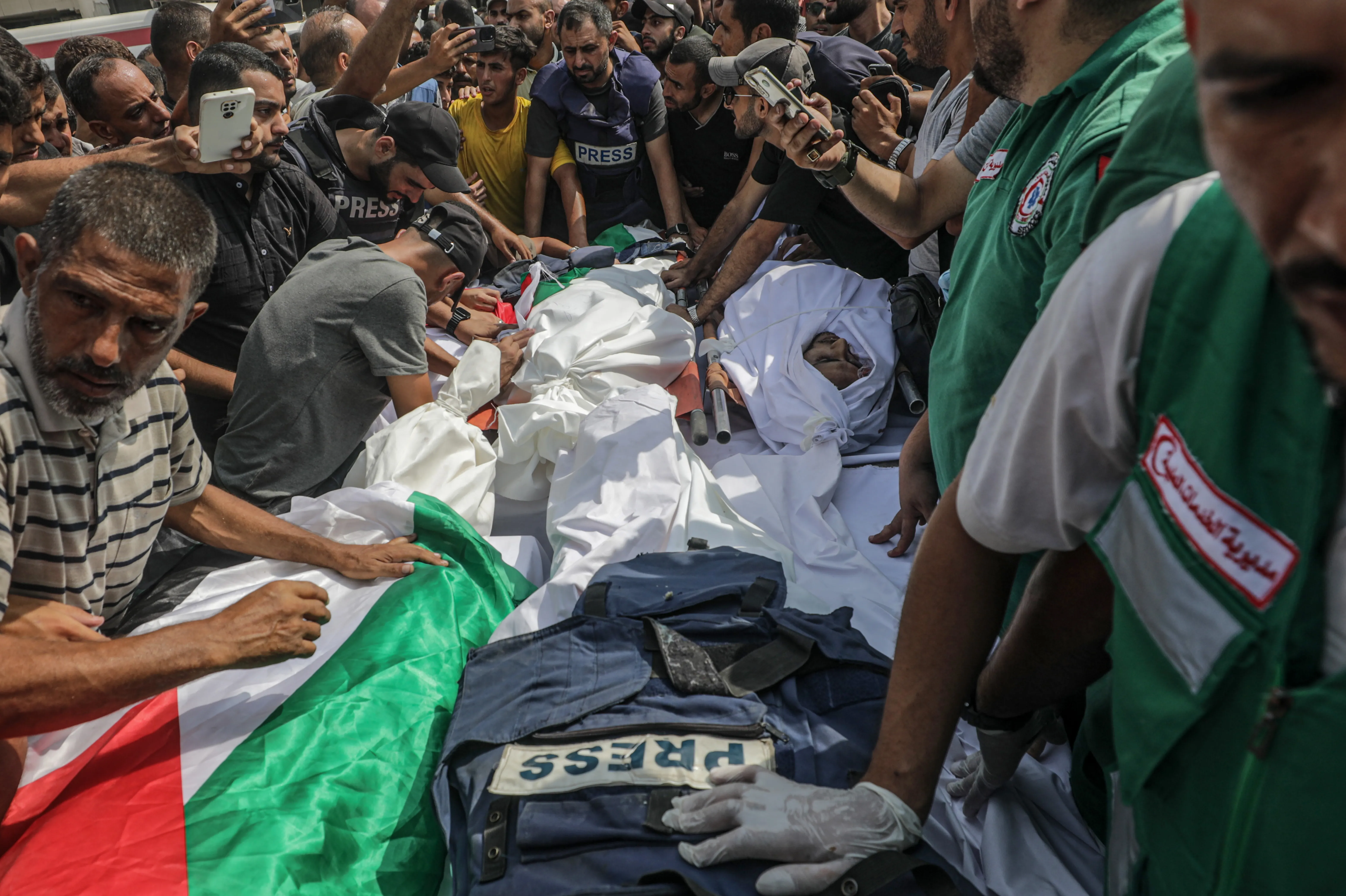 حرب ممنهجة ضد الحقيقة: فاتورة دماء الصحفيين في غزة تتصاعد