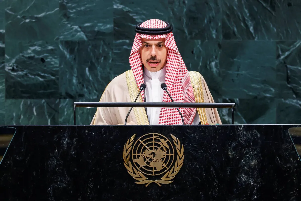 السعودية تضع خطوطا حمراء لحماية الممرات المائية الدولية من التهديدات