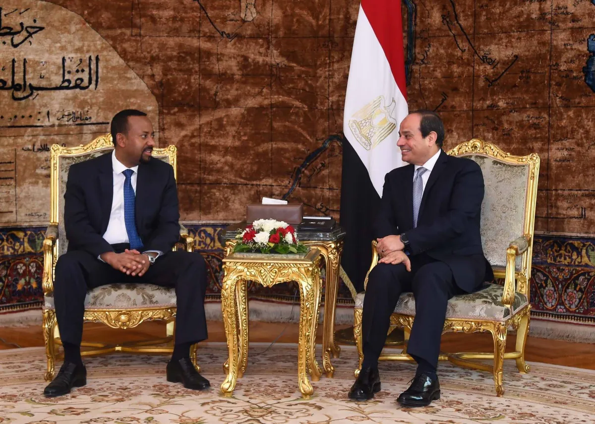 مرحلة جديدة من التوتر بين القاهرة واديس ابابا تهدد مسارات الحل السياسي