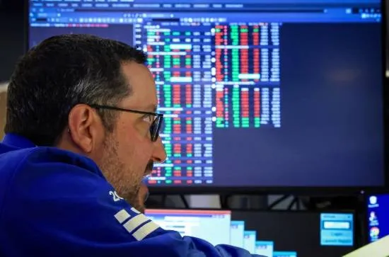 زلزال في اسواق السندات العالمية مع صعود تكاليف الاقتراض لمستويات قياسية