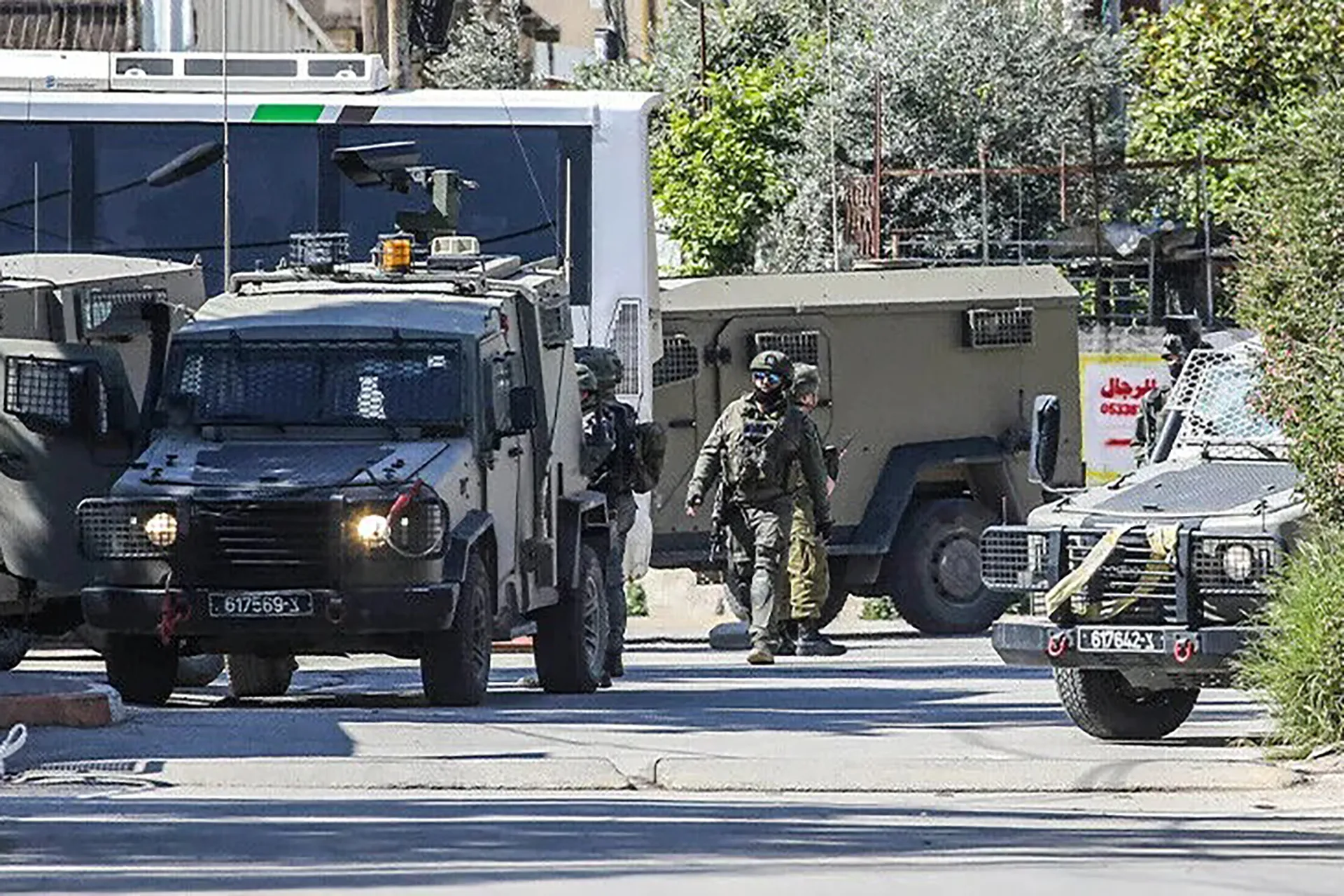 إغلاق شامل يطوق الضفة الغربية ومعابر غزة تزامنا مع ذكرى احداث اكتوبر