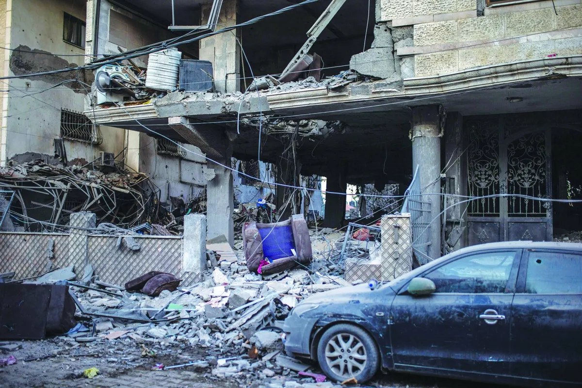 غموض يحيط بمصير علي العامودي في غزة بعد غارة اسرائيلية مكثفة