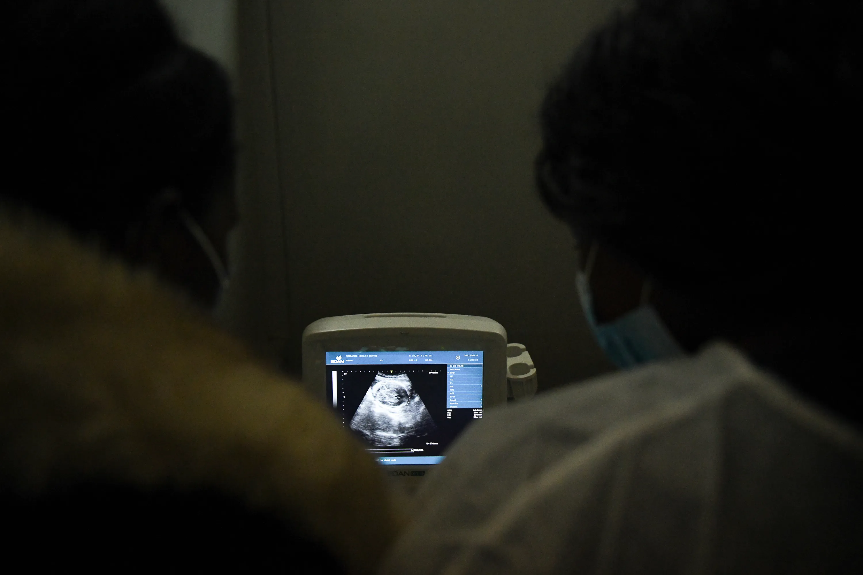 {clean_title}