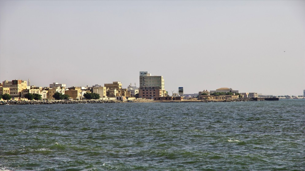تحركات عسكرية حاسمة لتأمين الملاحة الدولية في البحر الاحمر