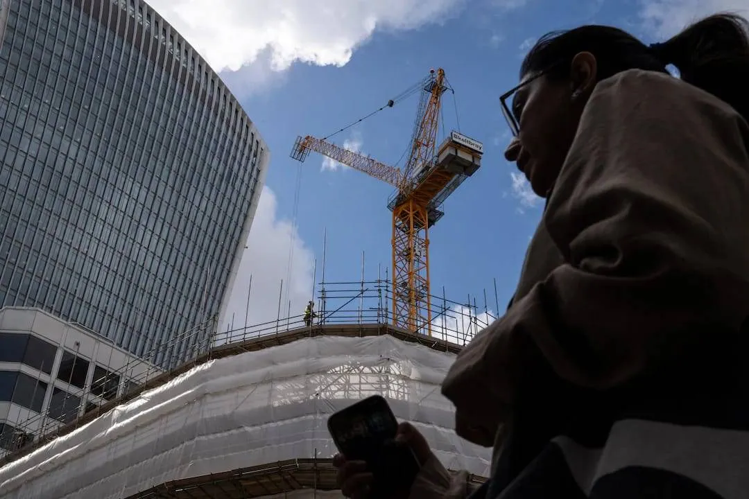 مؤشرات ايجابية في قطاع البناء البريطاني رغم استمرار التحديات الاقتصادية