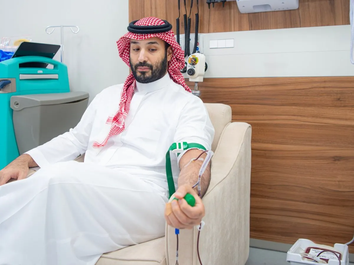 رسالة انسانية ملهمة من ولي العهد السعودي تطلق حملة التبرع بالدم