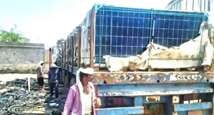 سياسة النهب الممنهج.. الحوثيون يحولون مرافق الساحل الغربي اليمني الى غنائم حرب