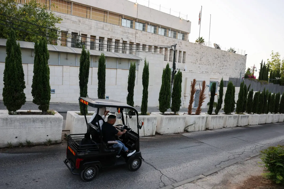 مستقبل البعثة البريطانية في القدس يثير الجدل وسط توتر دبلوماسي