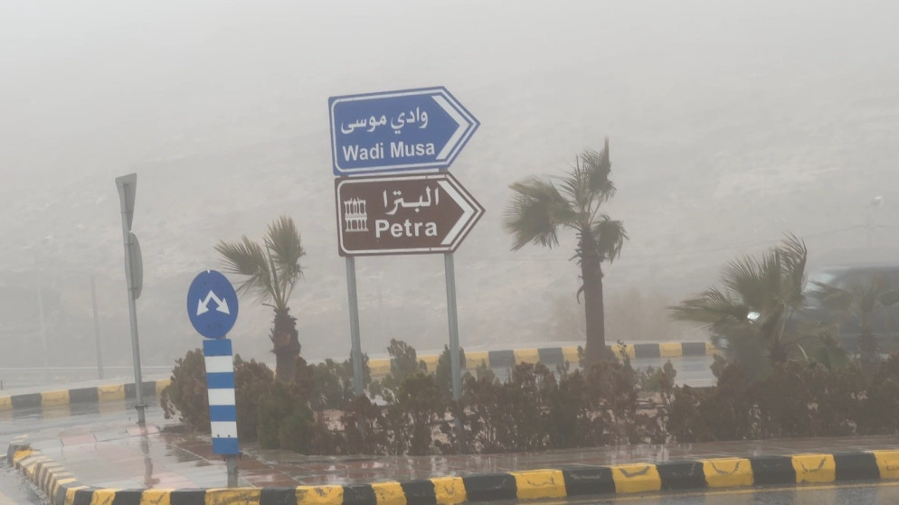 ملايين الدنانير لتعزيز البنية التحتية وحماية المناطق من مخاطر السيول