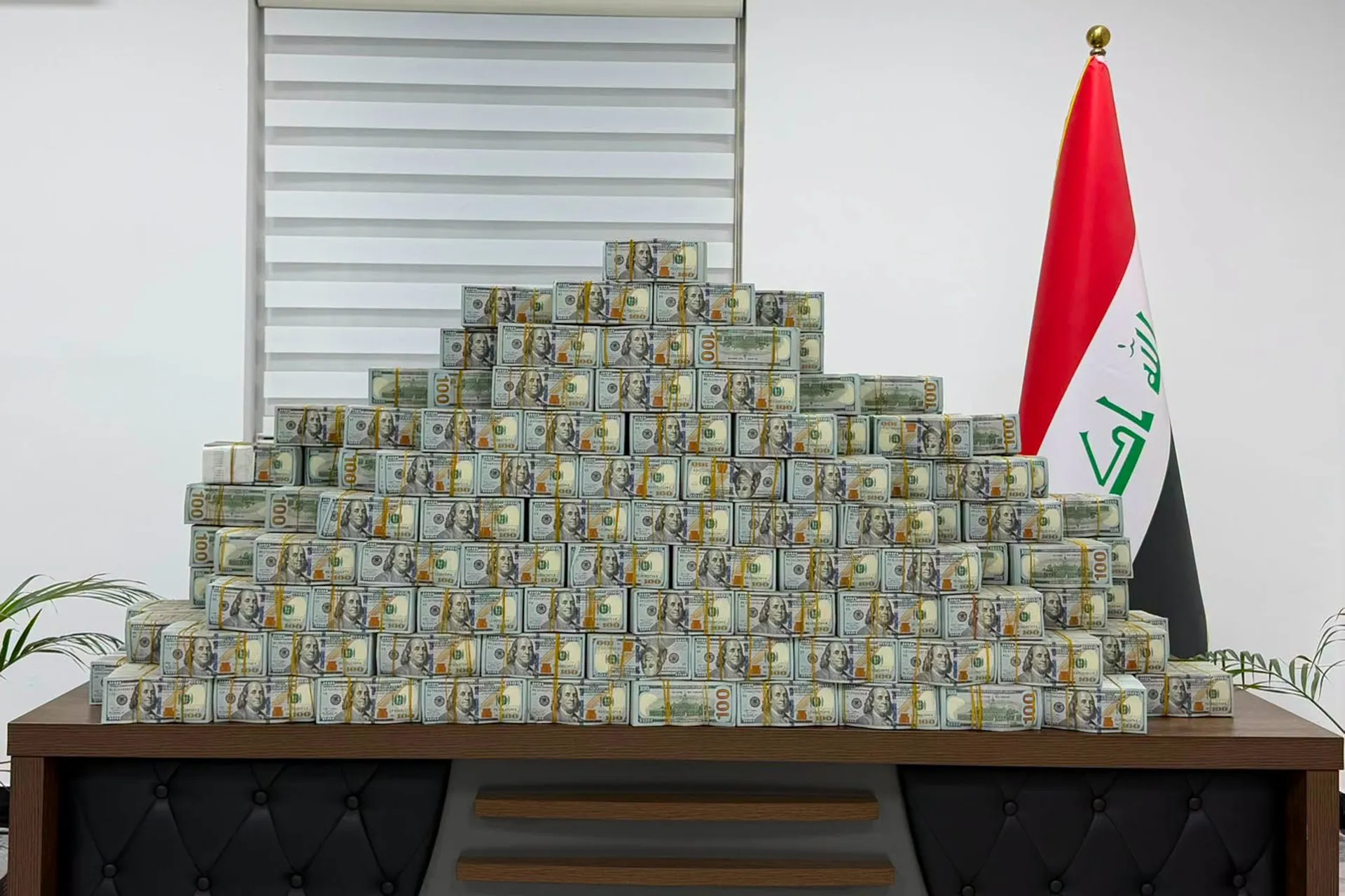 مكافآت مالية مغرية تحول المواطن العراقي الى شريك في كشف ملفات الفساد