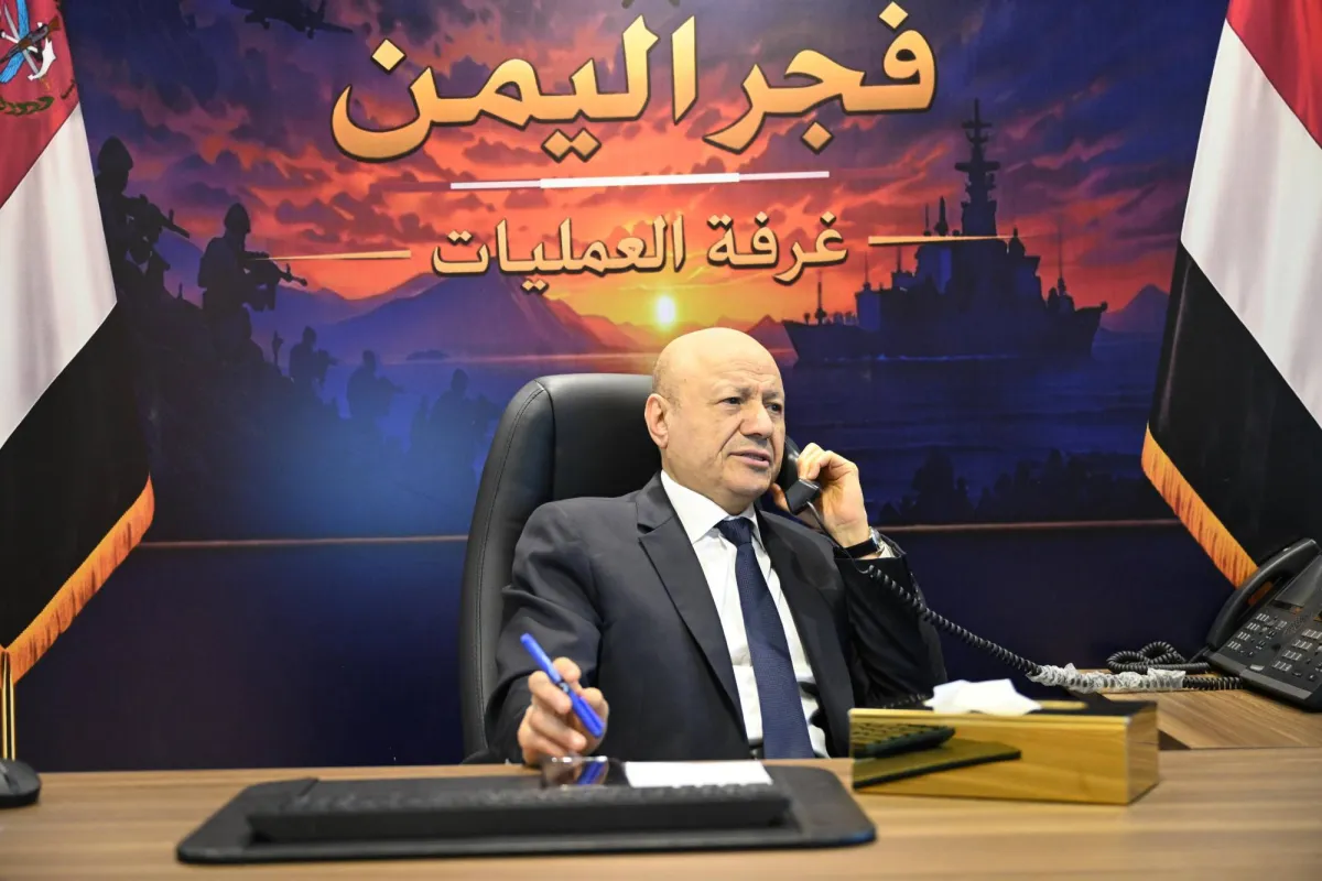 تصعيد عسكري دام في شبوة وهجوم صاروخي يستهدف معسكرا امنيا