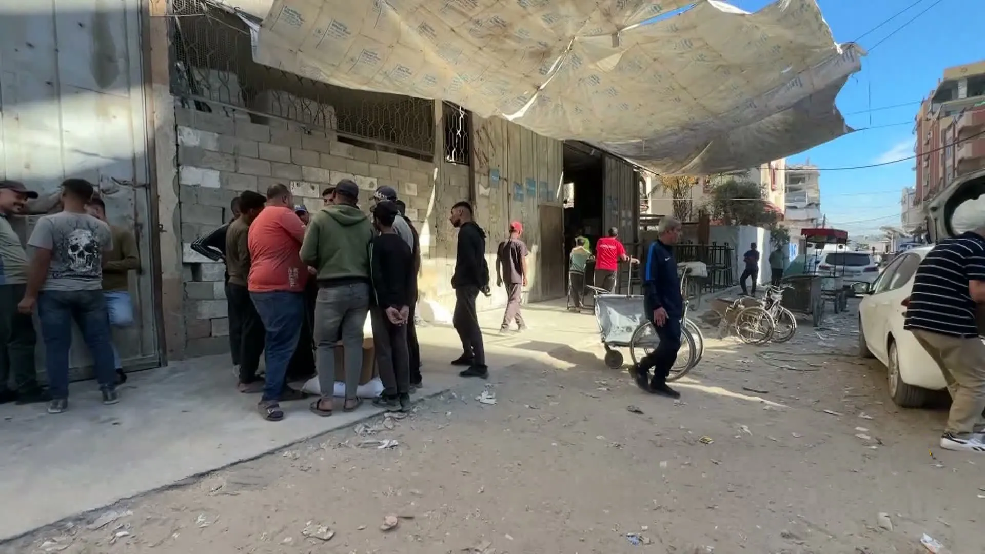 شبح المجاعة يطارد نصف مليون انسان في غزة بسبب توقف المساعدات