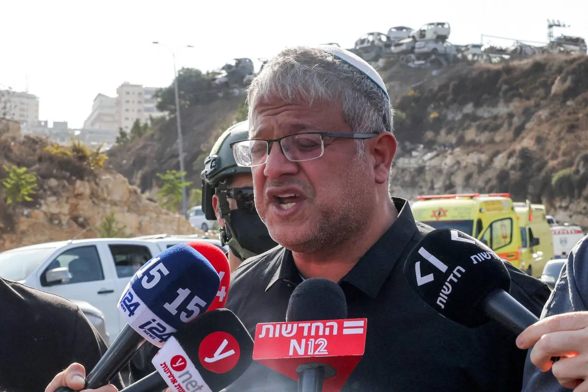 بن غفير يطالب بالقضاء على السلطة الفلسطينية عقب حادث الضفة الغربية