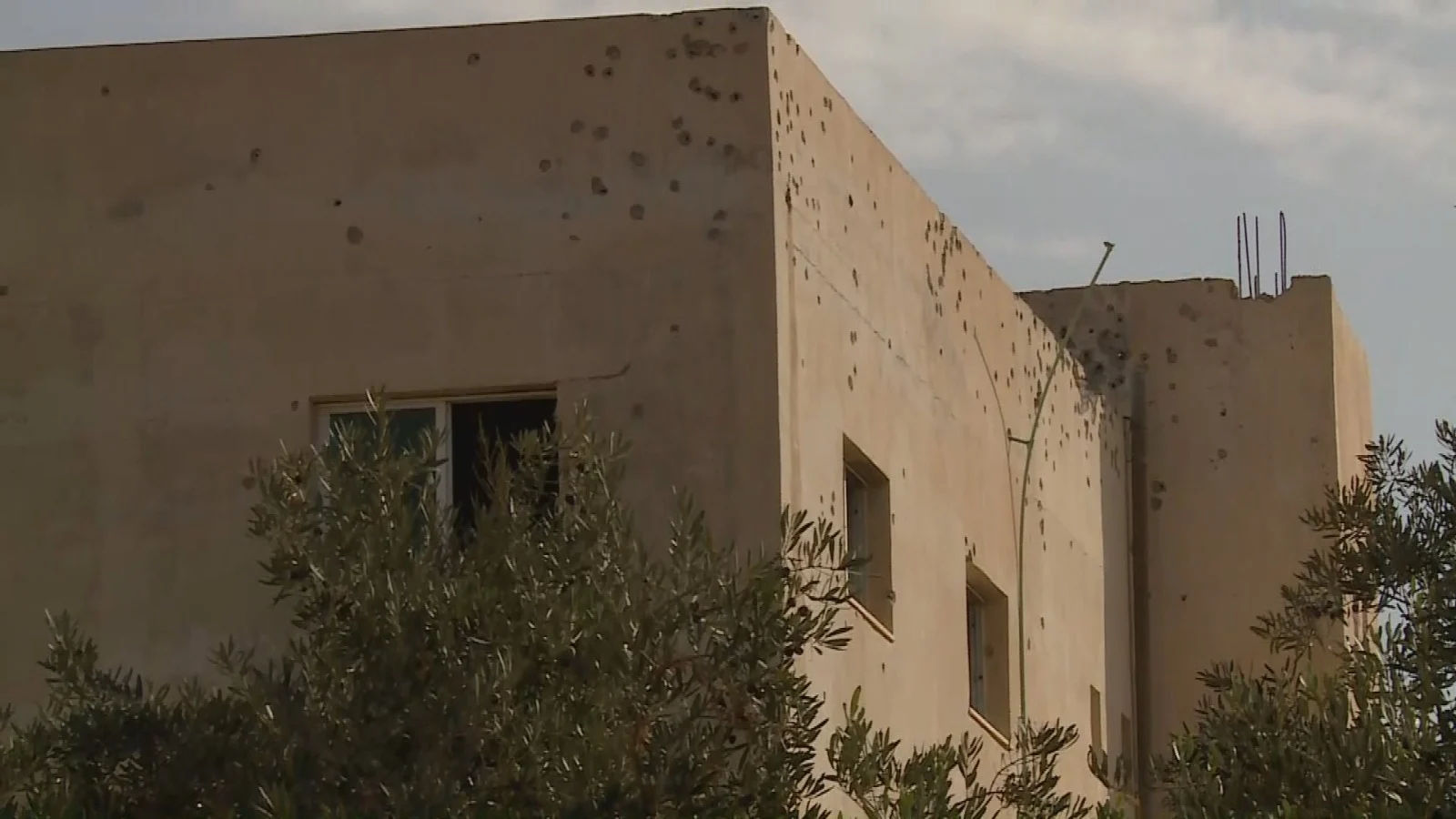 مصير منفذي هجوم الكرك الارهابي داخل المستشفى وتفاصيل العملية الامنية